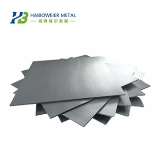 Placas superelásticas de níquel y titanio